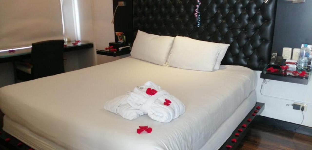 Hotel 104 Art Suites Богота Екстериор снимка